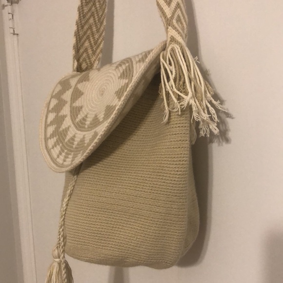 NWOT Authentic Wayuu Indians Ethnic crochet mochila bag - Picture 4 of 10